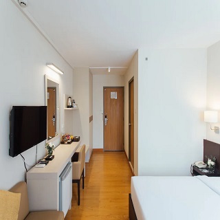 The Seasons Siam Room